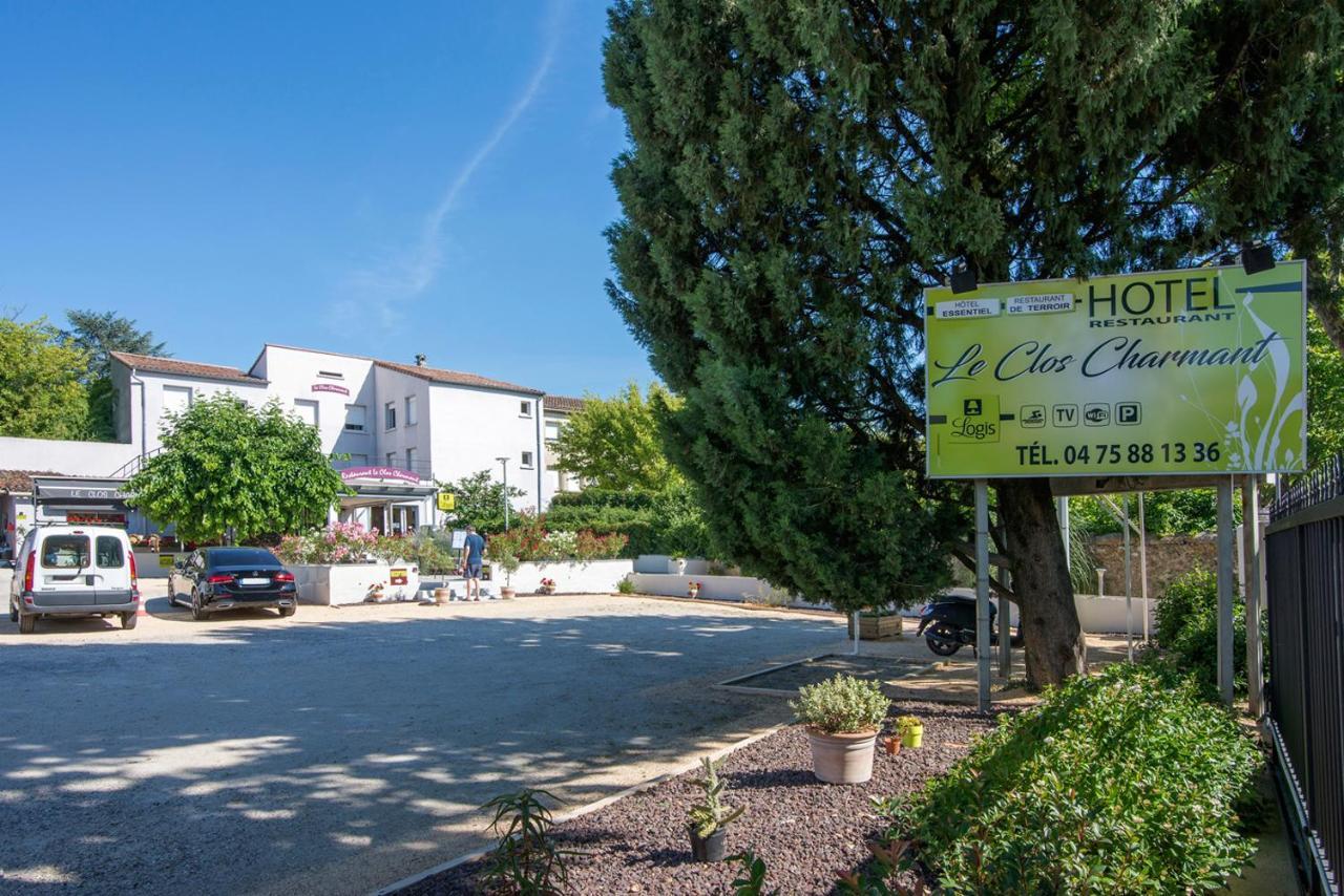 Hotel Restaurant Le Clos Charmant Vallon-Pont-dʼArc Dış mekan fotoğraf